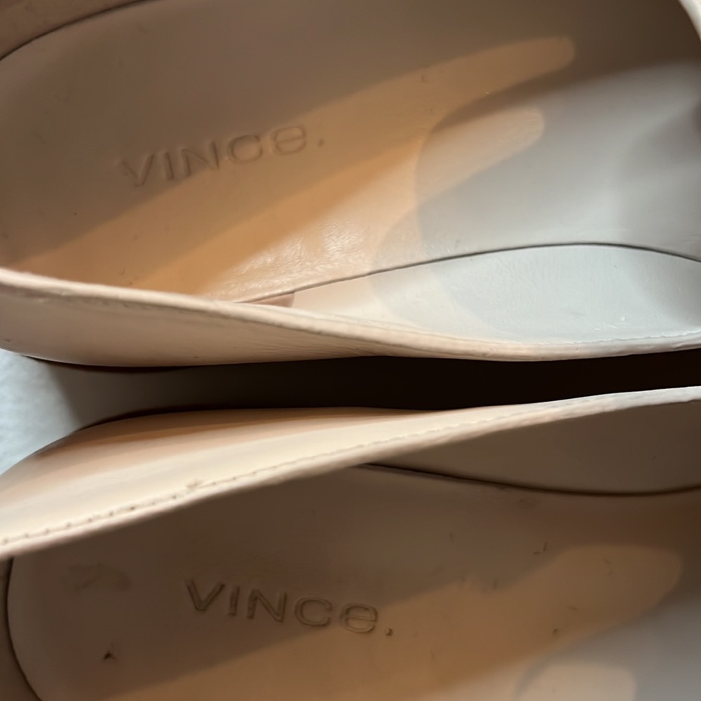 Vince loafers cream color with leather detail and white sole, size 7. - Picture 4 of 8